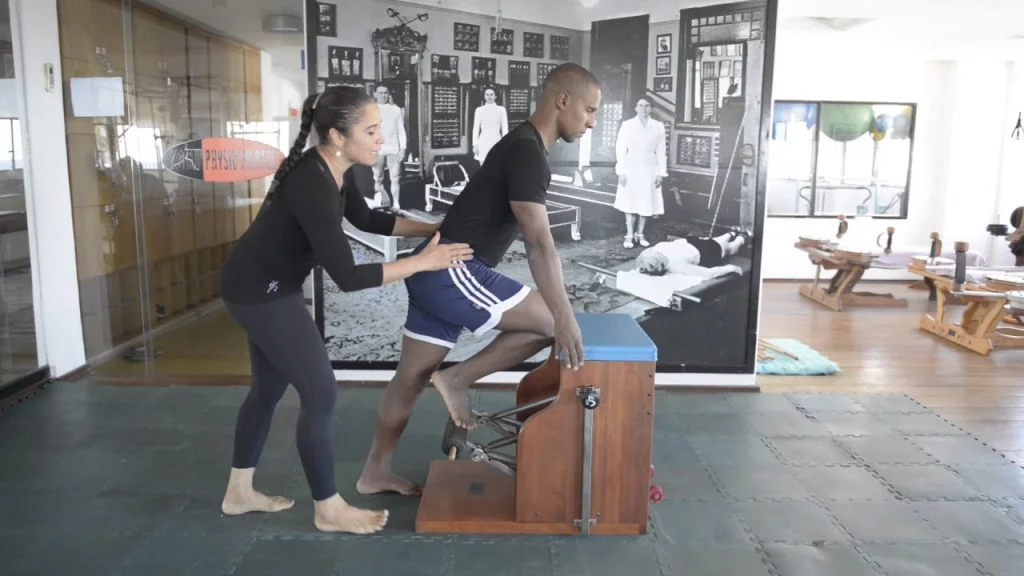 aprenda o Aquiles Stretch no Pilates