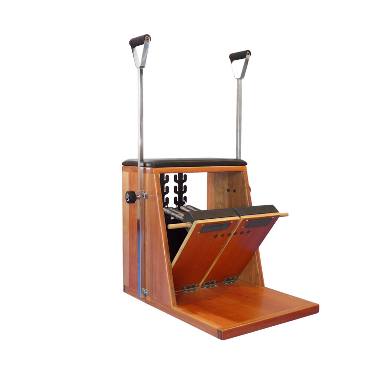 Physio Pilates - A High Chair, também conhecida como Eletric Chair, é um  aparelho de Pilates indicado para trabalhar membros superiores e inferiores  de forma efetiva. 🪑 O equipamento foi criado por